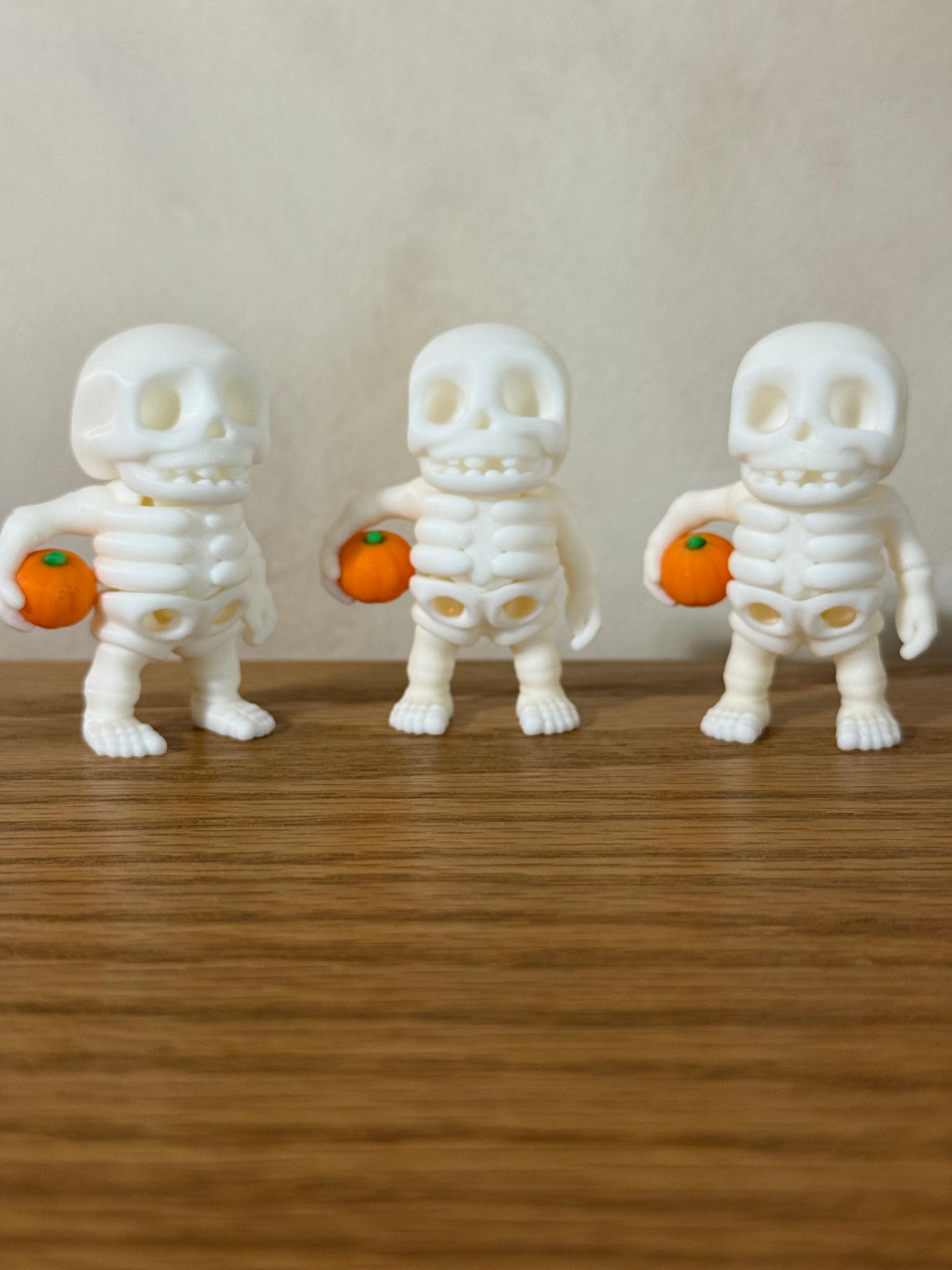 3d Printed Skelton Holding a Pumpkin